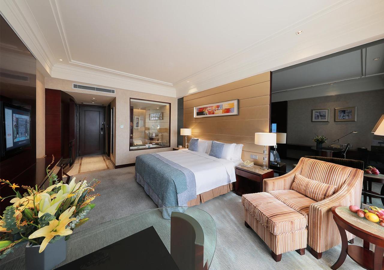 Howard Johnson Riverfront Plaza Fuzhou Fuzhou  Eksteriør billede