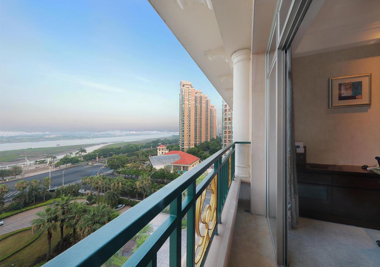 Howard Johnson Riverfront Plaza Fuzhou Fuzhou  Eksteriør billede