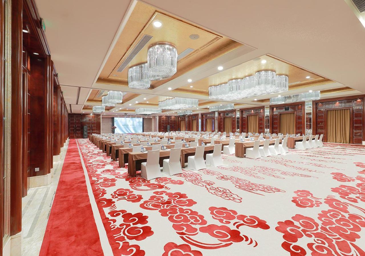 Howard Johnson Riverfront Plaza Fuzhou Fuzhou  Eksteriør billede